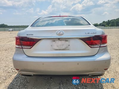 Zdjęcie 6 z 12 samochodu: 2015 LEXUS LS 460 VIN:JTHBL5EF7F5137425 - miniatura