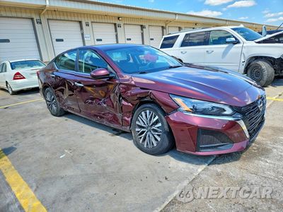 Czwarte zdjęcie samochodu z boku: 2023 NISSAN ALTIMA SV VIN:1N4BL4DV4PN346844 - miniatura