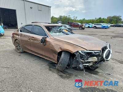 Czwarte zdjęcie samochodu z boku: 2019 BMW 330I VIN:WBA5R1C54KAK11298 - miniatura