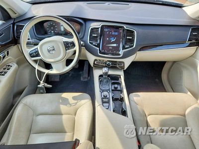 Zdjęcie 8 z 13 samochodu: 2016 VOLVO XC90 T6 VIN:YV4A22PK2G1058338 - miniatura
