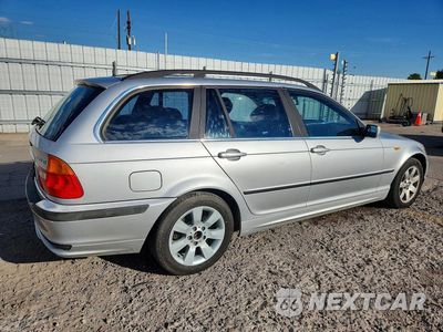 Trzecie zdjęcie samochodu z tyłu: 2002 BMW 325 XIT VIN:WBAEP33412PF00812 - miniatura