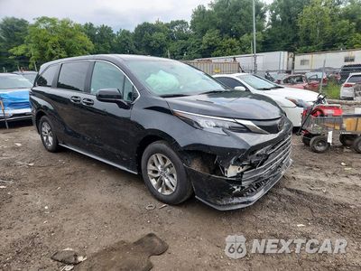 Czwarte zdjęcie samochodu z boku: 2026 TOYOTA SIENNA LE VIN:5TDKRKEC6TS298262 - miniatura