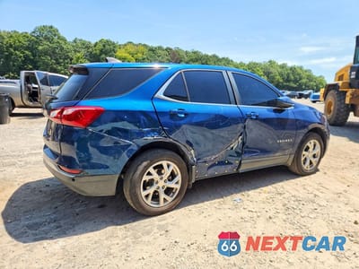 Trzecie zdjęcie samochodu z tyłu: 2021 CHEVROLET EQUINOX LT VIN:3GNAXKEV7ML347955 - miniatura