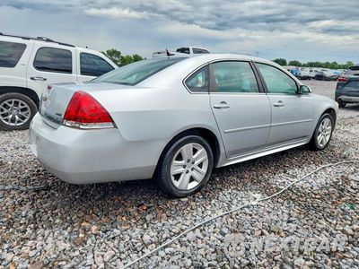 Trzecie zdjęcie samochodu z tyłu: 2011 CHEVROLET IMPALA LS VIN:2G1WA5EK0B1102543 - miniatura