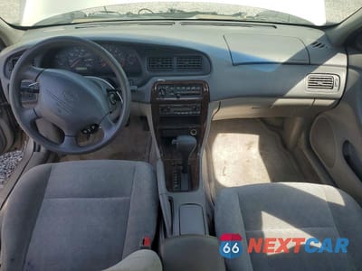 Zdjęcie 8 z 13 samochodu: 2001 NISSAN ALTIMA XE VIN:1N4DL01D61C142871 - miniatura