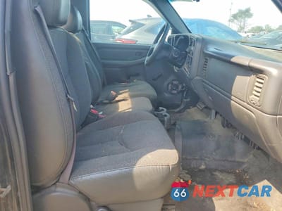 Zdjęcie 10 z 12 samochodu: 2004 GMC NEW SIERRA C1500 VIN:1GTEC14V24Z262371 - miniatura
