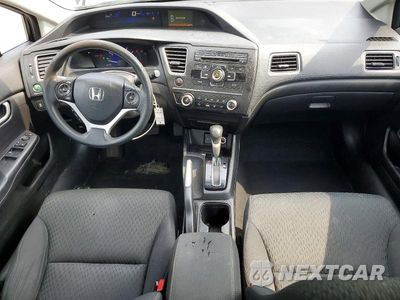 Zdjęcie 8 z 12 samochodu: 2015 HONDA CIVIC LX VIN:19XFB2F58FE255997 - miniatura