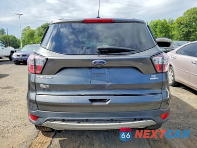 Zdjęcie 6 z 13 samochodu: 2018 FORD ESCAPE SE VIN:1FMCU9GD9JUB92099 - miniatura