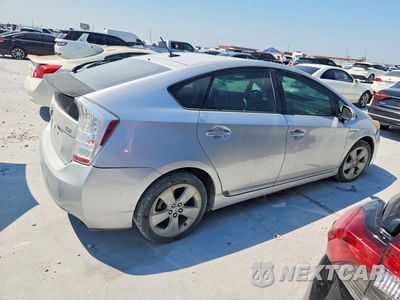 Trzecie zdjęcie samochodu z tyłu: 2010 TOYOTA PRIUS V VIN:JTDKN3DU1A0195116 - miniatura