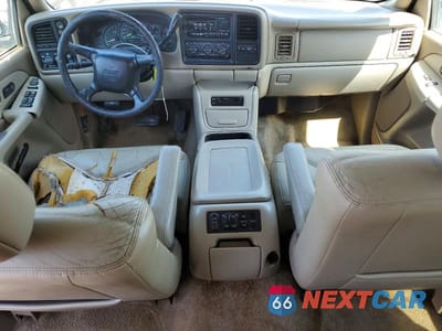Zdjęcie 8 z 13 samochodu: 2001 GMC YUKON XL K1500 VIN:3GKFK16TX1G190046 - miniatura