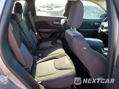 Zdjęcie 10 z 12 samochodu: 2016 JEEP CHEROKEE SPORT VIN:1C4PJLAS3GW376048 - miniatura