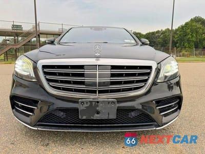 Zdjęcie 14 z 14 samochodu: 2018 MERCEDES-BENZ S 560 4MATIC VIN:WDDUG8GB9JA419498 - miniatura