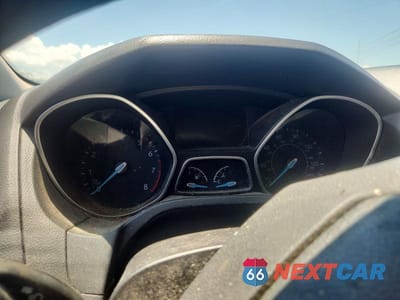 Zdjęcie 9 z 12 samochodu: 2016 FORD FOCUS SE VIN:1FADP3F29GL316213 - miniatura