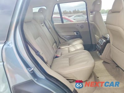 Zdjęcie 10 z 12 samochodu: 2017 LAND ROVER RANGE ROVER HSE VIN:SALGS2FV2HA352048 - miniatura