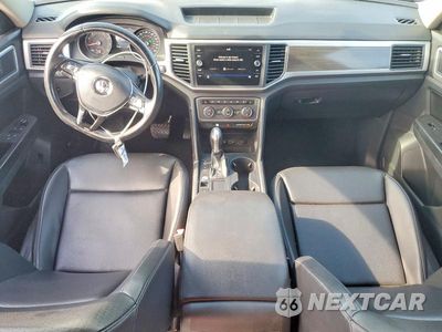 Zdjęcie 8 z 13 samochodu: 2018 VOLKSWAGEN ATLAS SE VIN:1V2DR2CA9JC527427 - miniatura