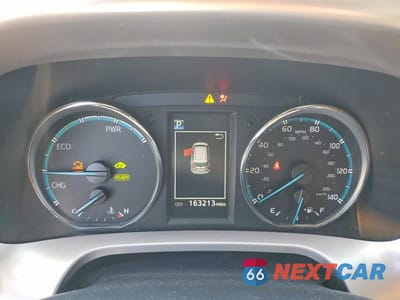 Zdjęcie 9 z 13 samochodu: 2017 TOYOTA RAV4 HYBRID XLE VIN:JTMRJREV9HD147466 - miniatura