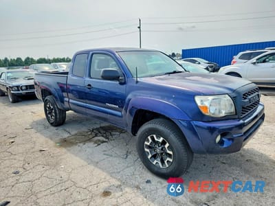 Czwarte zdjęcie samochodu z boku: 2005 TOYOTA TACOMA PRERUNNER ACCESS CAB VIN:5TETU62N95Z036242 - miniatura
