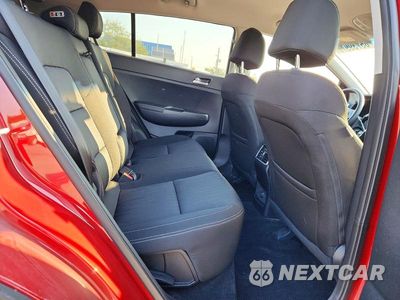 Zdjęcie 10 z 12 samochodu: 2017 KIA SPORTAGE LX VIN:KNDPM3AC2H7056800 - miniatura