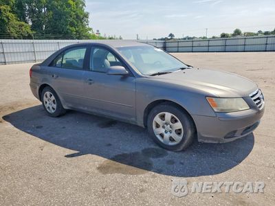 Czwarte zdjęcie samochodu z boku: 2010 HYUNDAI SONATA GLS VIN:5NPET4AC1AH578089 - miniatura