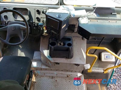 Zdjęcie 8 z 12 samochodu: 2019 FREIGHTLINER MT45G DELIVERY TRUCK VIN:4UZAC2EA7KCLH7510 - miniatura