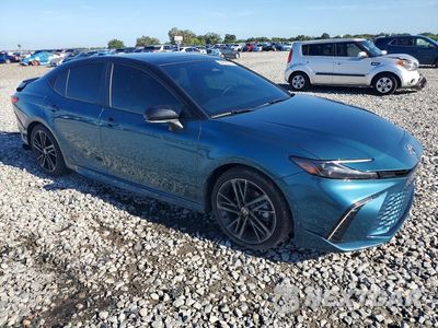 Czwarte zdjęcie samochodu z boku: 2025 TOYOTA CAMRY XSE VIN:4T1DAACK6SU170288 - miniatura