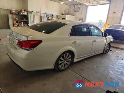 Trzecie zdjęcie samochodu z tyłu: 2011 TOYOTA AVALON LIMITED VIN:4T1BK3DB5BU406220 - miniatura