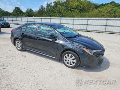 Czwarte zdjęcie samochodu z boku: 2026 TOYOTA COROLLA LE VIN:5YFB4MDE3TP406732 - miniatura