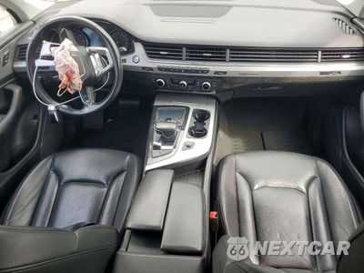 Zdjęcie 8 z 12 samochodu: 2019 AUDI Q7 PREMIUM VIN:WA1AHAF7XKD027056 - miniatura