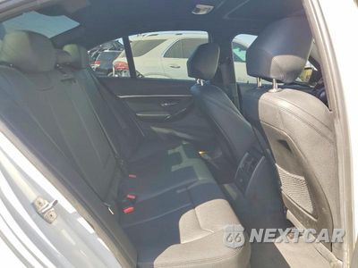 Zdjęcie 10 z 12 samochodu: 2016 BMW 328 I SULEV VIN:WBA8E9G52GNU29810 - miniatura