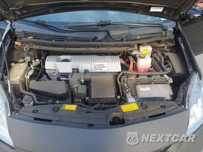 Zdjęcie 11 z 12 samochodu: 2012 TOYOTA PRIUS TWO VIN:JTDKN3DU8C5396534 - miniatura