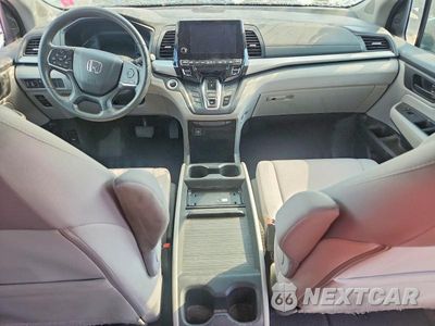 Zdjęcie 8 z 13 samochodu: 2018 HONDA ODYSSEY EX VIN:5FNRL6H57JB037731 - miniatura