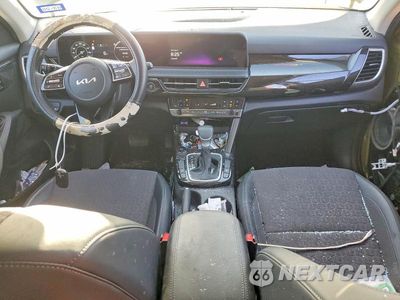 Zdjęcie 8 z 14 samochodu: 2024 KIA SELTOS S VIN:KNDEU2AA4R7595405 - miniatura