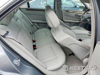 Zdjęcie 10 z 12 samochodu: 2011 MERCEDES-BENZ E 550 4MATIC VIN:WDDHF9AB3BA361022 - miniatura