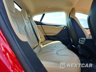 Zdjęcie 10 z 12 samochodu: 2013 TESLA MODEL S VIN:5YJSA1DG6DFP08988 - miniatura