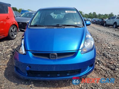 Piąte zdjęcie samochodu w środku: 2008 HONDA FIT VIN:JHMGD38468S039234 - miniatura