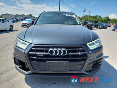 Piąte zdjęcie samochodu w środku: 2019 AUDI Q5 PREMIUM PLUS VIN:WA1BNAFY3K2082515 - miniatura