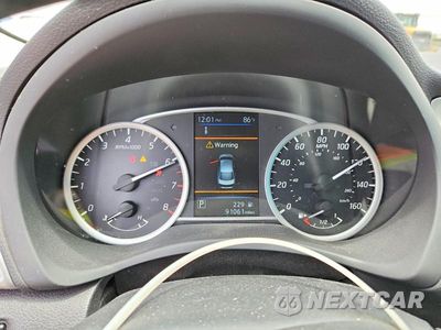 Zdjęcie 9 z 12 samochodu: 2019 NISSAN SENTRA SR VIN:3N1AB7AP2KY240259 - miniatura