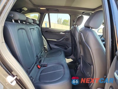 Zdjęcie 11 z 14 samochodu: 2020 BMW X1 XDRIVE28I VIN:WBXJG9C08L5R06147 - miniatura