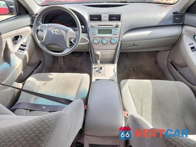 Zdjęcie 8 z 13 samochodu: 2009 TOYOTA CAMRY LE VIN:4T4BE46KX9R104268 - miniatura
