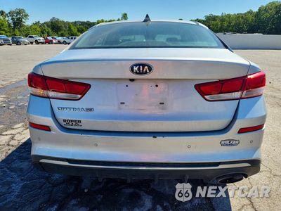 Zdjęcie 6 z 13 samochodu: 2019 KIA OPTIMA LX VIN:5XXGT4L38KG318842 - miniatura