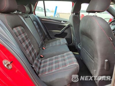 Zdjęcie 19 z 24 samochodu: 2016 VOLKSWAGEN GTI S/SE VIN:3VW4T7AU8GM011156 - miniatura