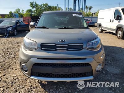 Piąte zdjęcie samochodu w środku: 2018 KIA SOUL + VIN:KNDJP3A53J7553178 - miniatura