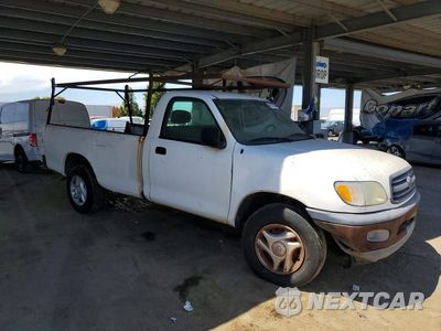 Czwarte zdjęcie samochodu z boku: 2002 TOYOTA TUNDRA BASE VIN:5TBJN32182S299209 - miniatura
