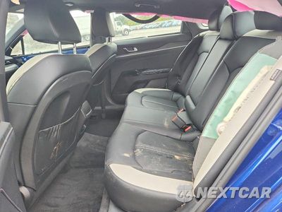 Zdjęcie 10 z 13 samochodu: 2026 KIA K5 GT LINE VIN:KNAG64J79T5500386 - miniatura