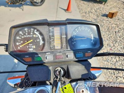 Zdjęcie 7 z 9 samochodu: 1982 YAMAHA XJ750 VIN:JYA15R004CA007716 - miniatura