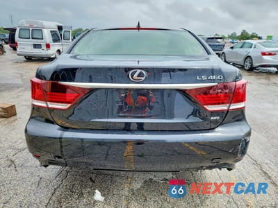 Zdjęcie 6 z 12 samochodu: 2014 LEXUS LS 460 VIN:JTHCL5EF9E5022098 - miniatura
