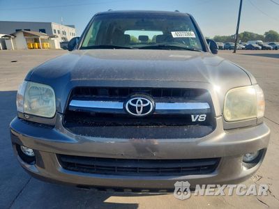 Piąte zdjęcie samochodu w środku: 2005 TOYOTA SEQUOIA SR5 VIN:5TDZT34A75S258622 - miniatura