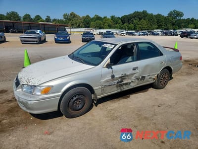 2000 TOYOTA CAMRY LE 4T1BG22K7YU013861 - główne zdjęcie licytacji z USA - miniatura