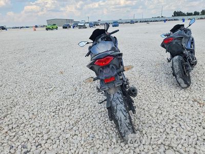 Czwarte zdjęcie samochodu z boku: 2015 KAWASAKI EX300 A VIN:JKAEX8A16FDA24387 - miniatura