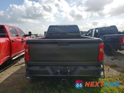 Zdjęcie 6 z 13 samochodu: 2022 CHEVROLET SILVERADO K3500 LT VIN:1GC4YTEY2NF193508 - miniatura